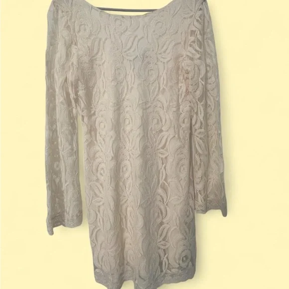fire los angeles lace dress NWT Fire Los Angeles Lace Dress